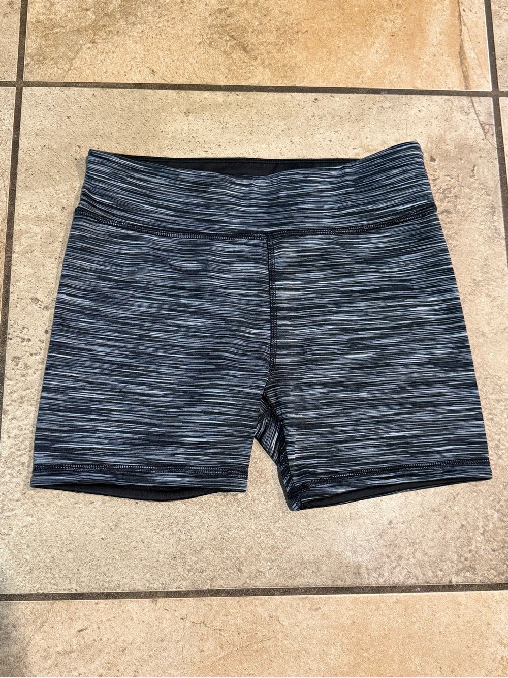 EUC Old Navy Black and Gray Space-Dye Bike Shorts SIZE YOUTH LARGE
